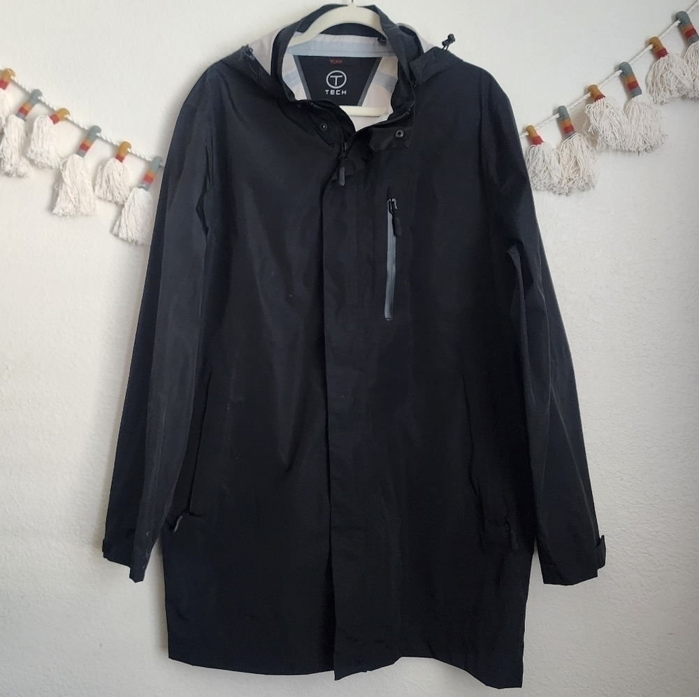 Tumi Tech Black Water Resistant Hooded Full Zip Packable Outdoor Jacket Mens L